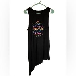 NWT Torrid Soul Glow Rainbow Foil & Black Asymmetrical Active Muscle Tank 0-L-12